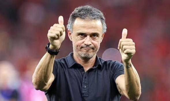 1677799286298001422.jpg 7e04725b3abd4f192175753aacdd2fb.jpg